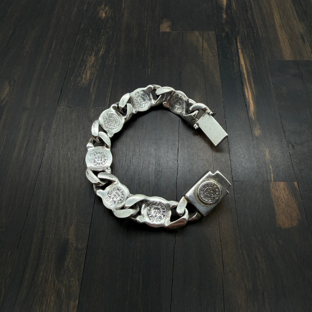 Bracelet