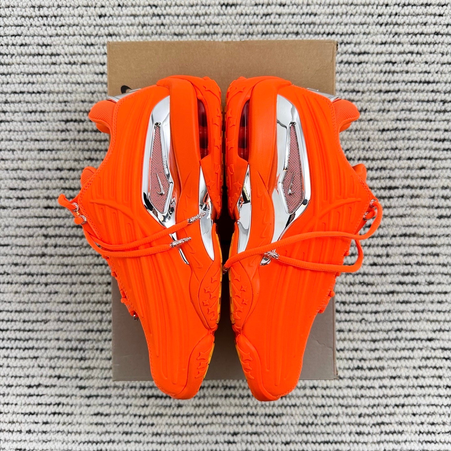 Orange Sneaker