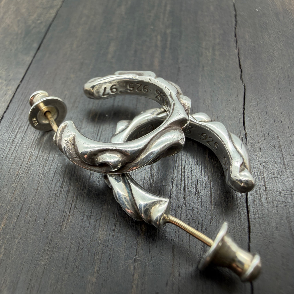 SBT Wave Hoop Earrings