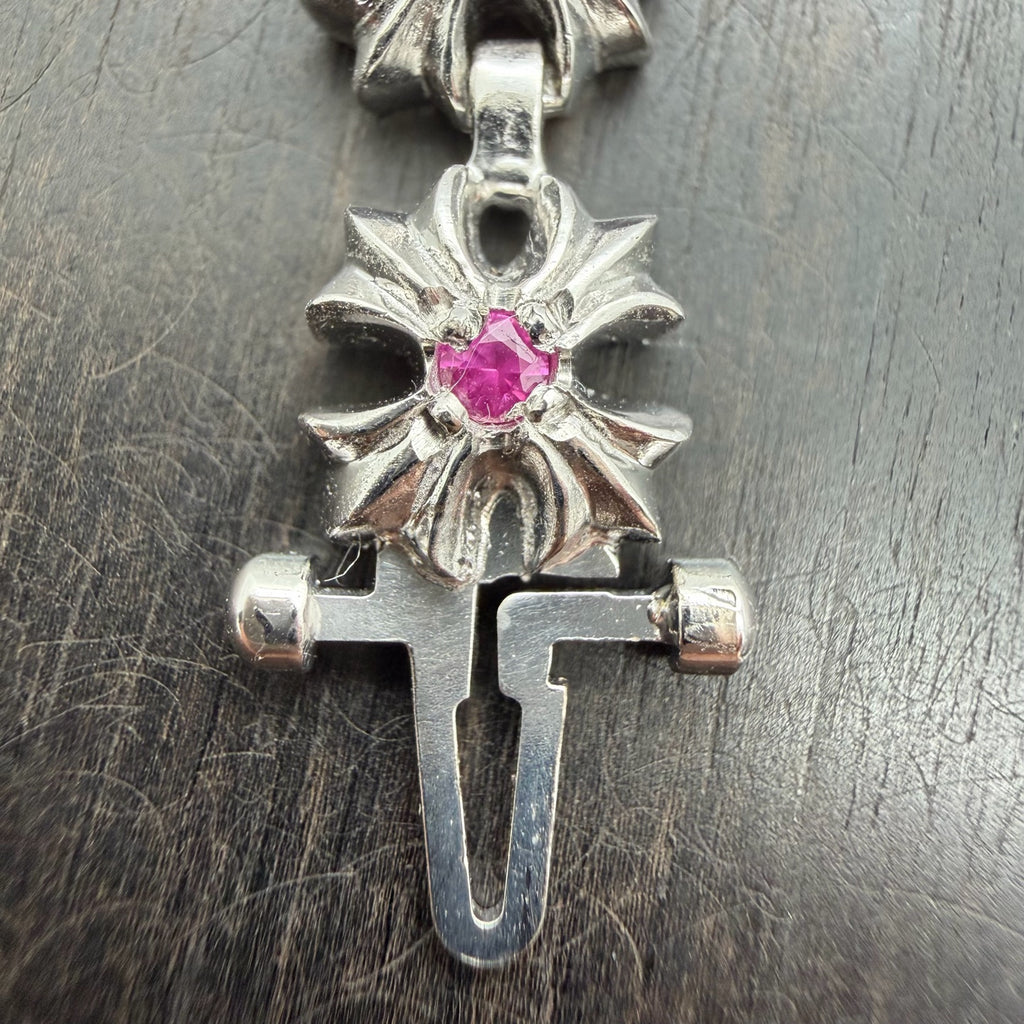 18K White Gold Pink Stone Bracelet