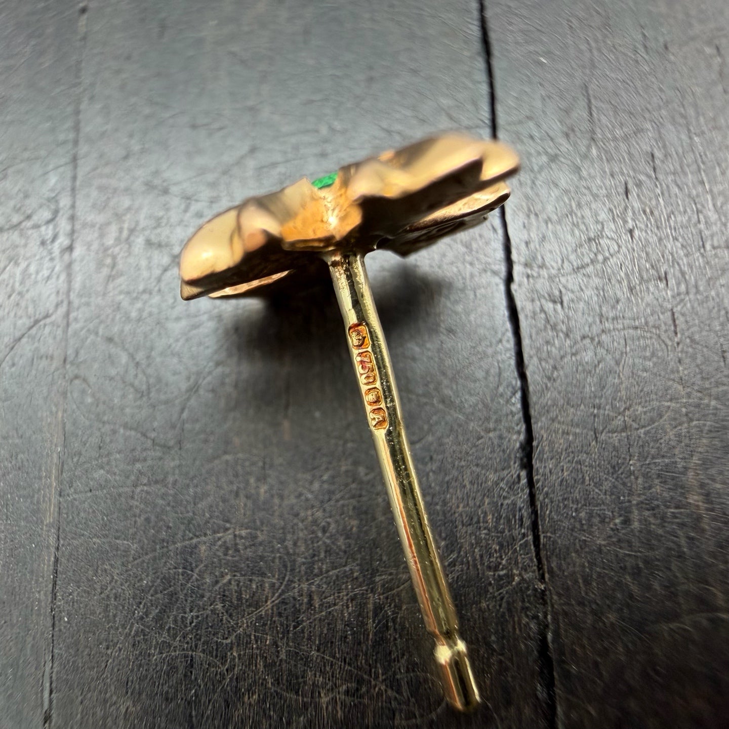 22K Gold Stud Earring