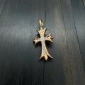 22K Gold White Diamond Pendant