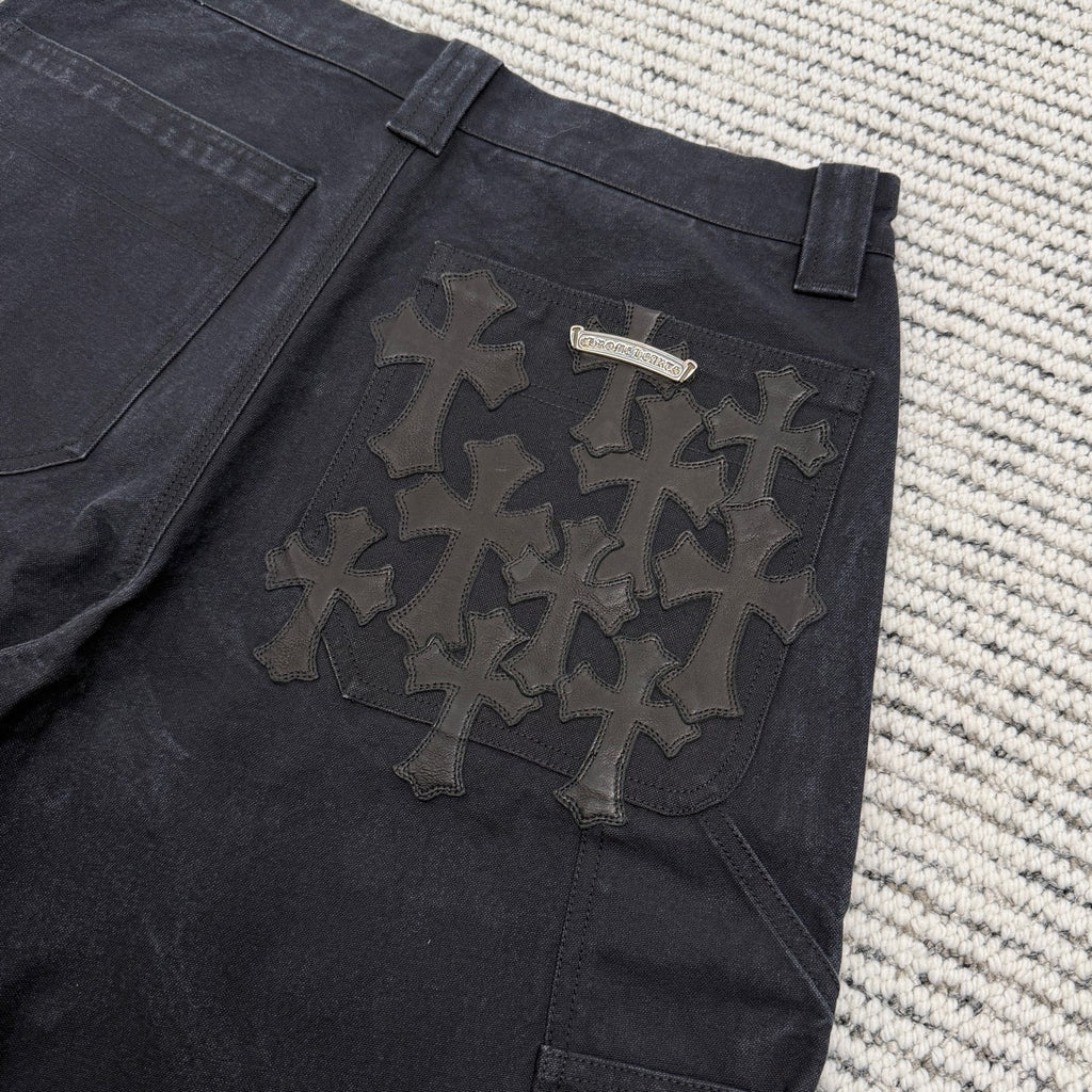 Leather Patch Cargo Shorts