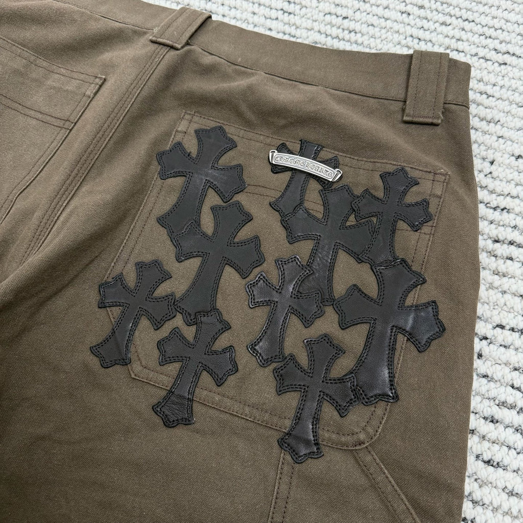 Leather Patch Cargo Shorts