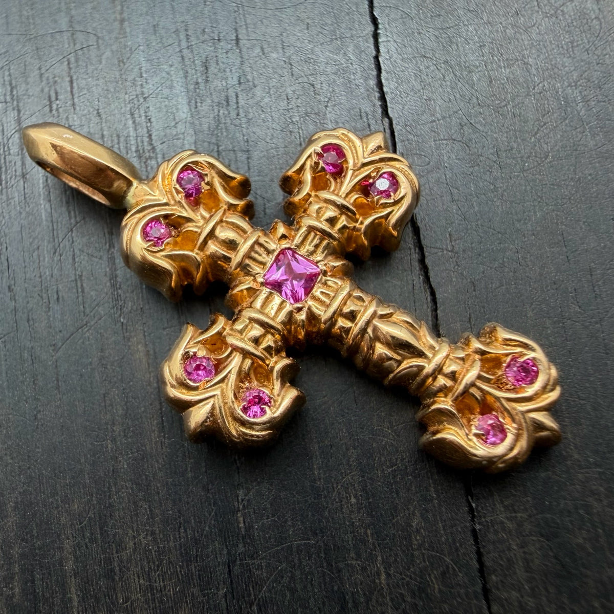 22K Gold Pink Diamond Pendant