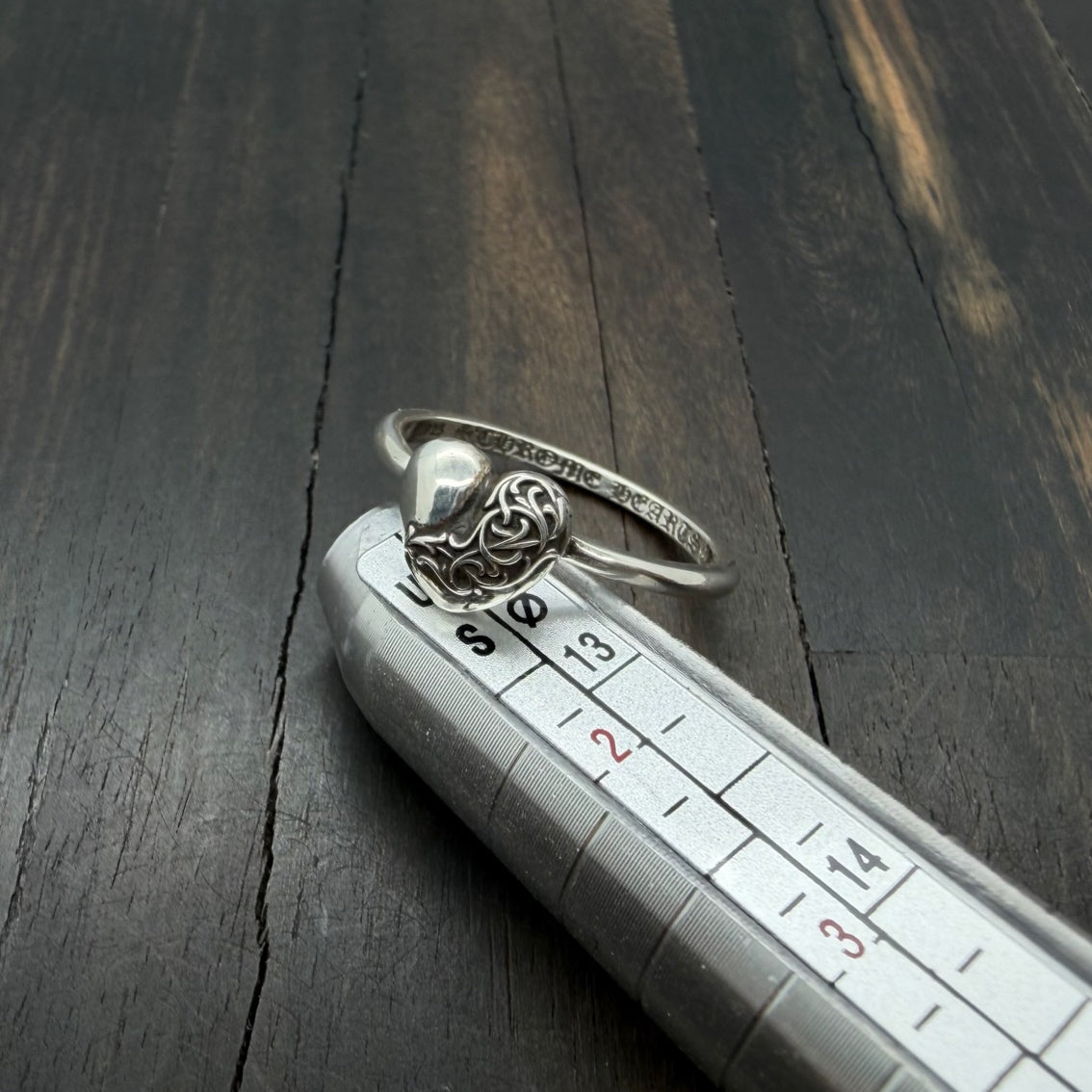 Silver Vine Heart Bubblegum Ring