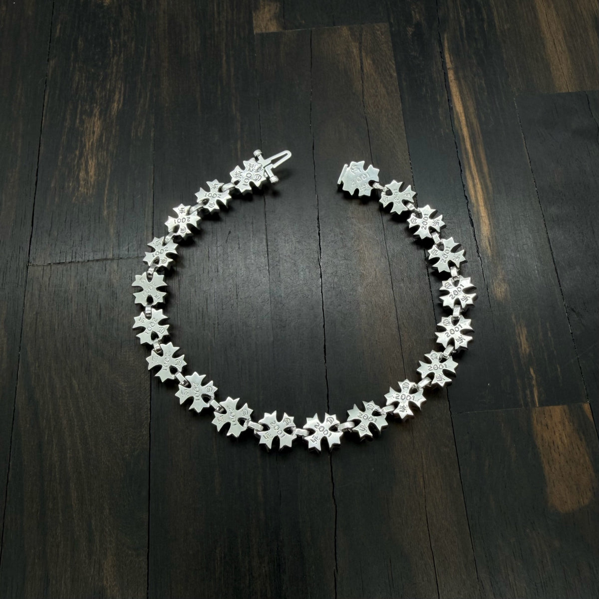 18K White Gold Pink Stone Bracelet