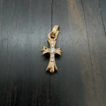 22K Gold White Diamond Pendant