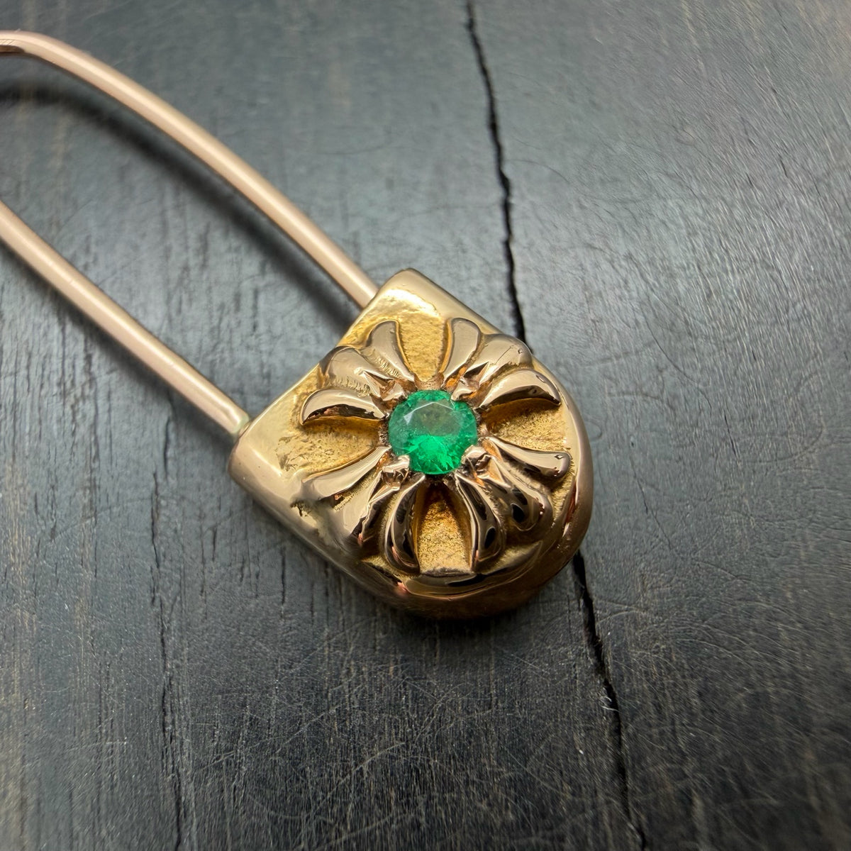 22K Gold Safety-Pin Earring with Green Diamond