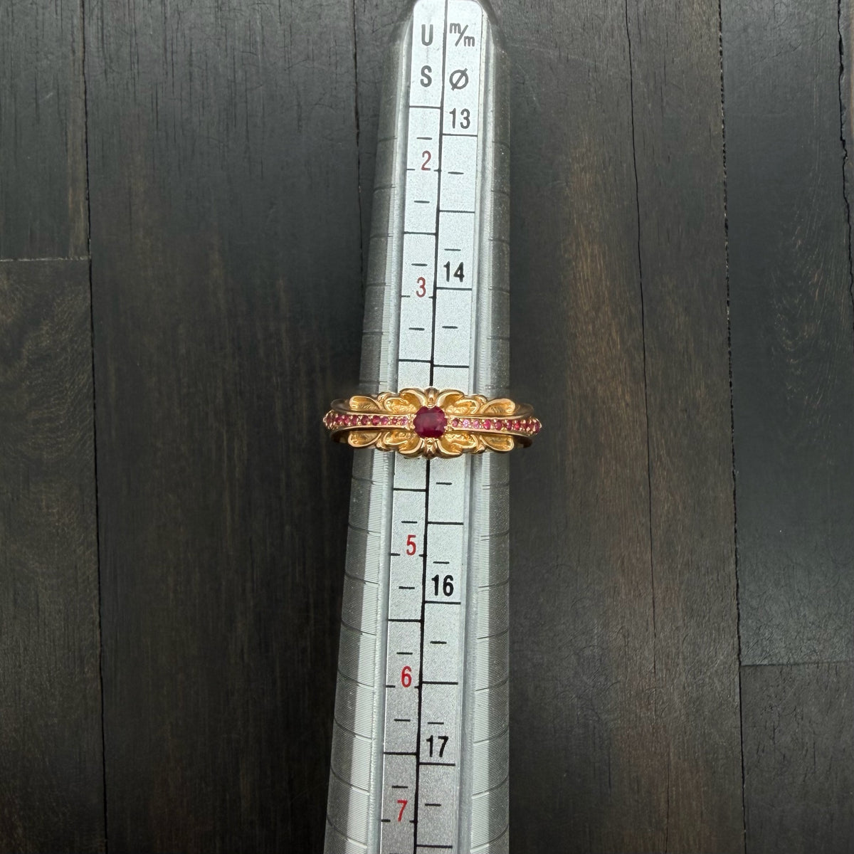 22K Gold Red Diamond Closed Ring