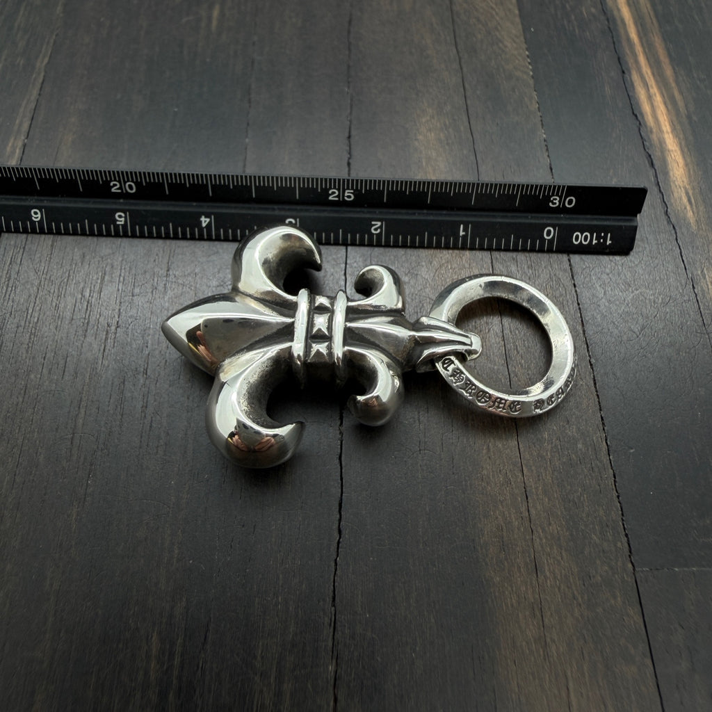 BS Fleur Pendant