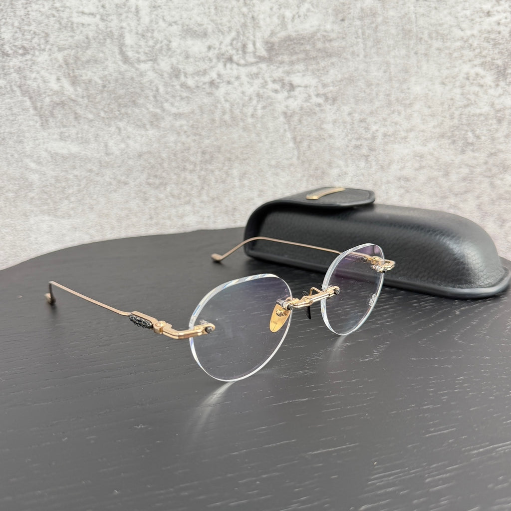 Eyeglasses