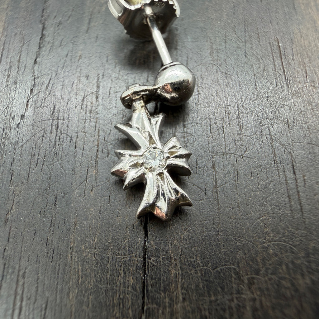 Tiny-E Earring