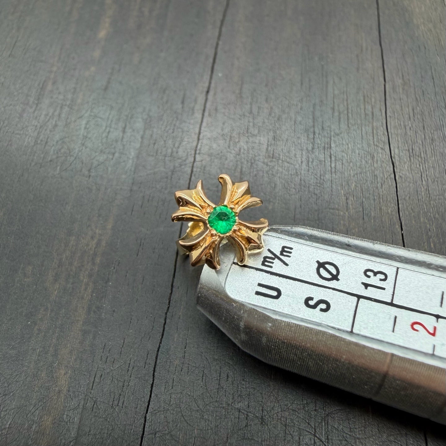 22K Gold Stud Earring