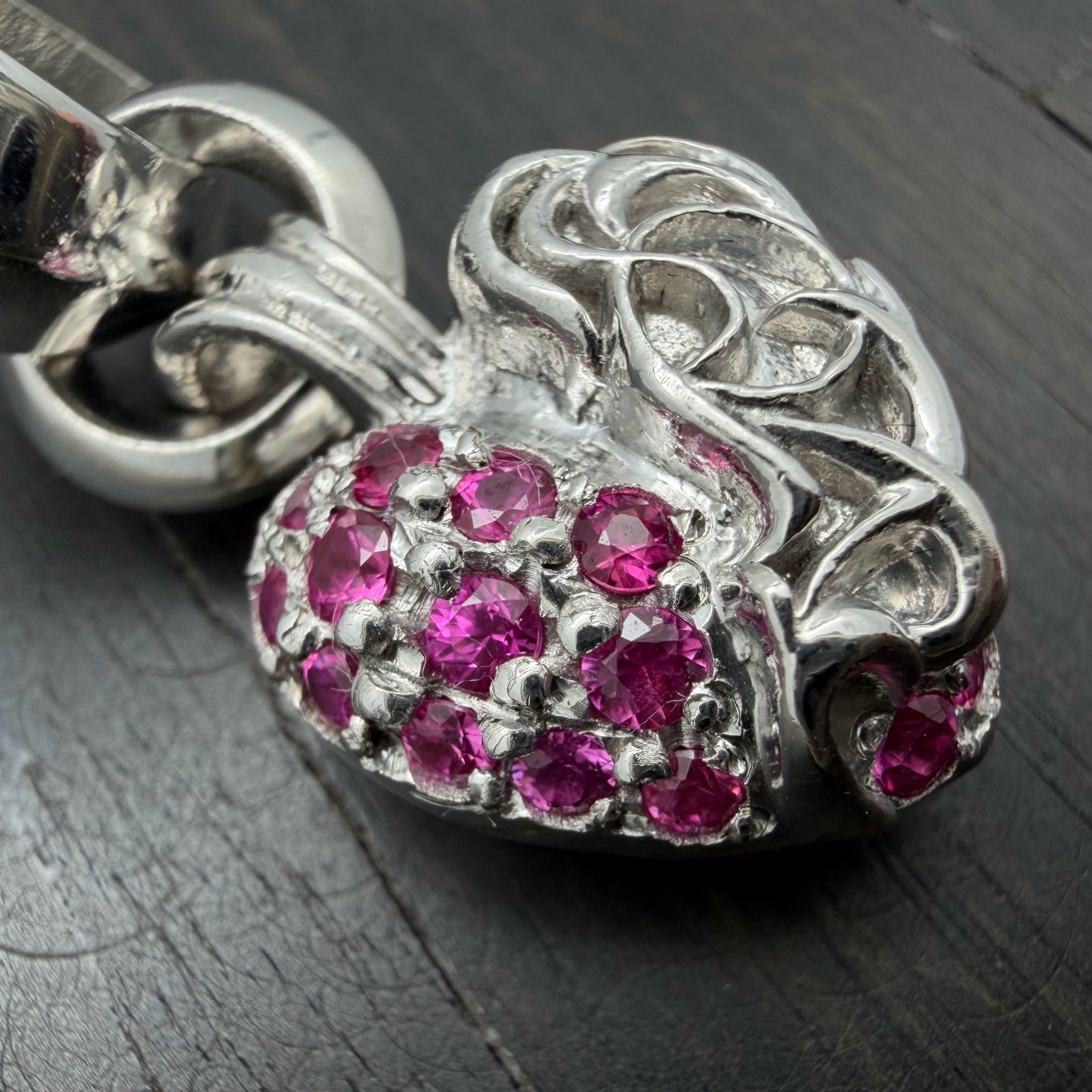 18K Whitel Gold Teardrop Pink Diamond Pendant