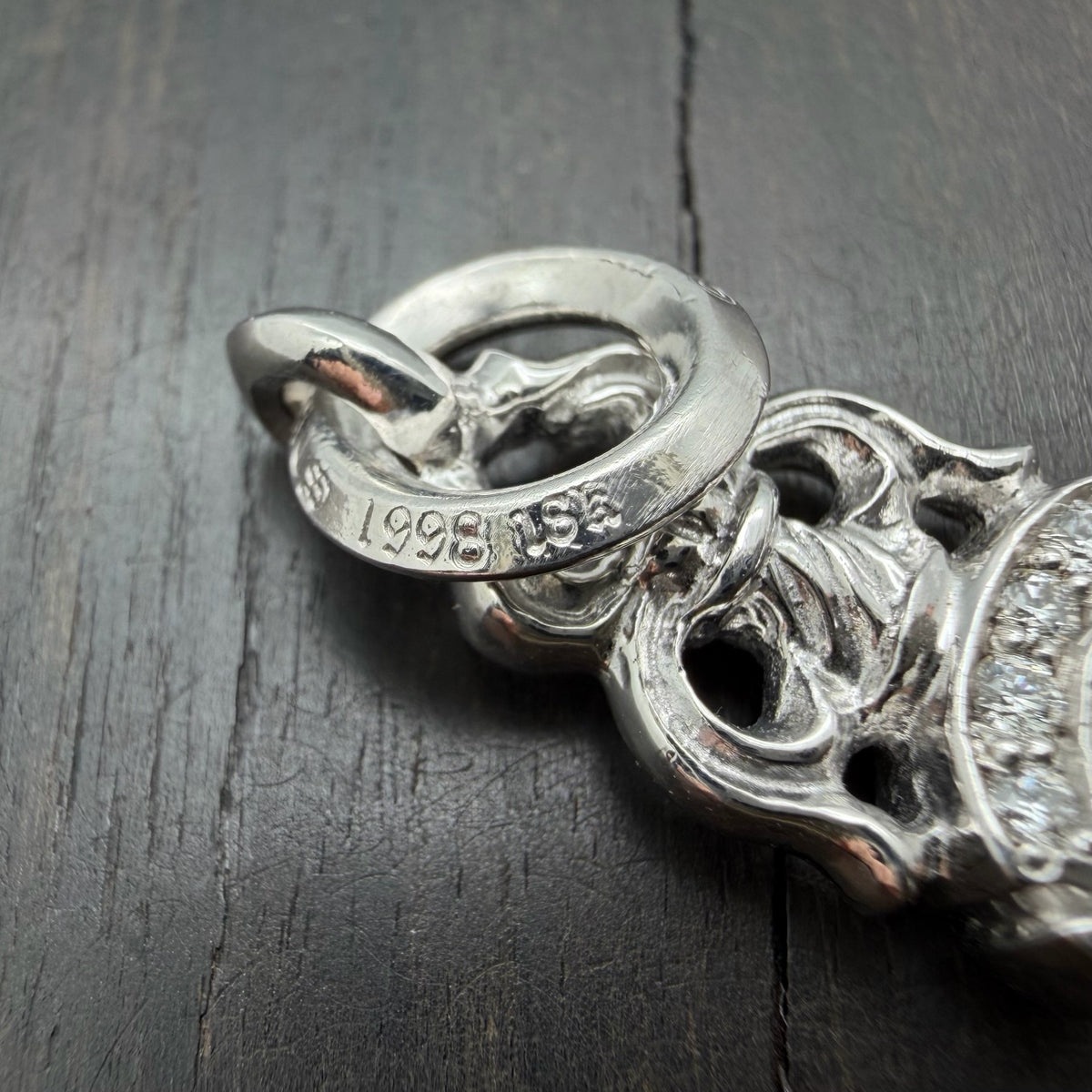 18K Whitel Gold Dagger Pendant