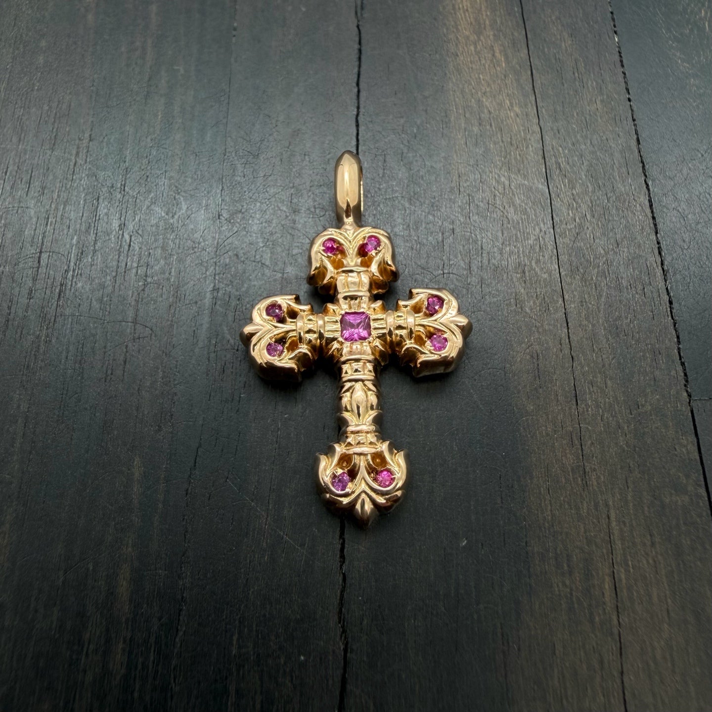 22K Gold Pink Diamond Pendant