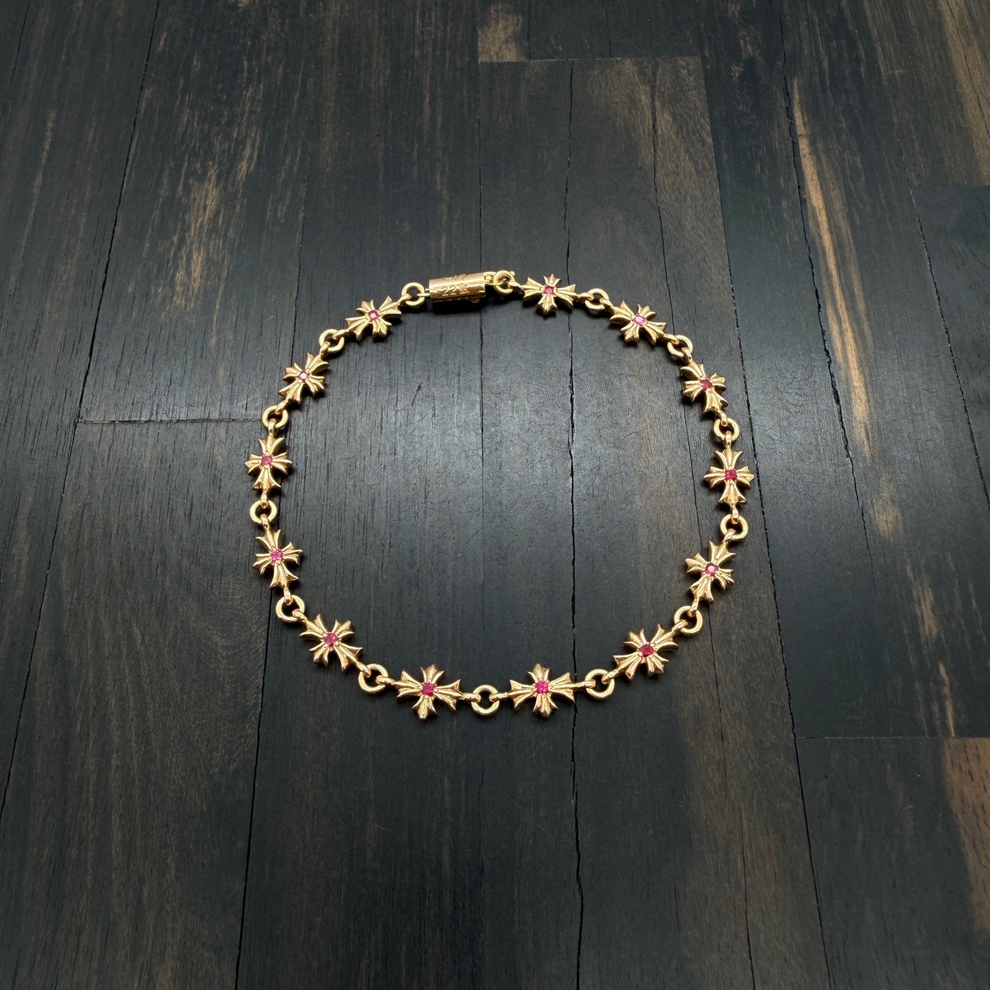 22K Gold Red Diamond Pendant