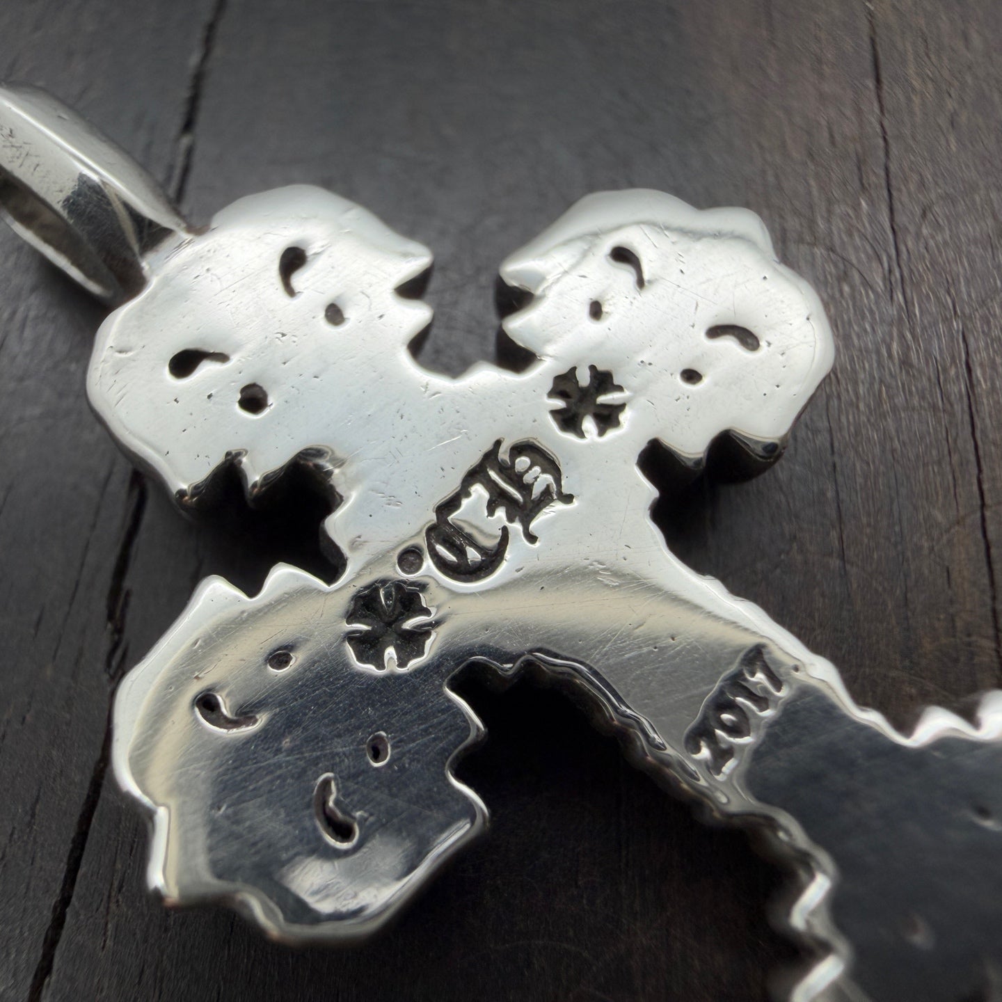 Silver Plain Pendang