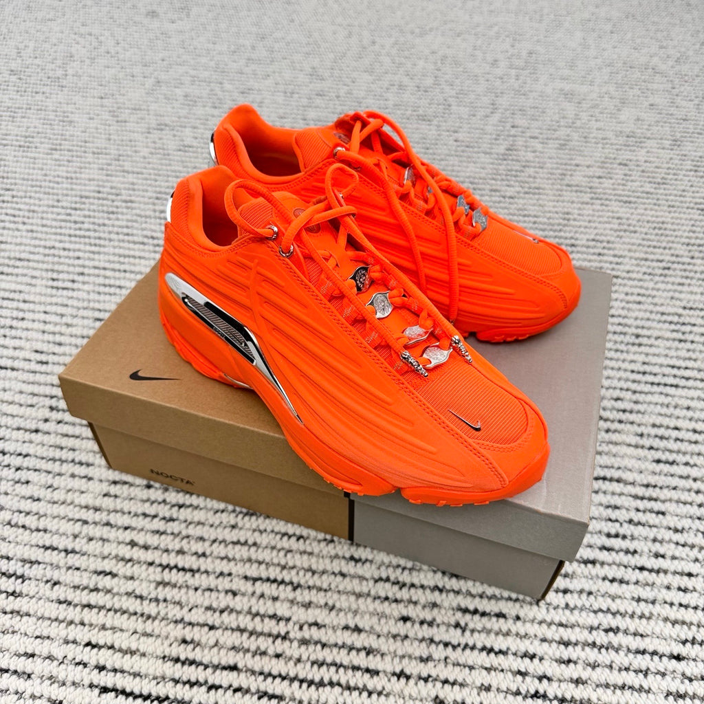 Orange Sneaker