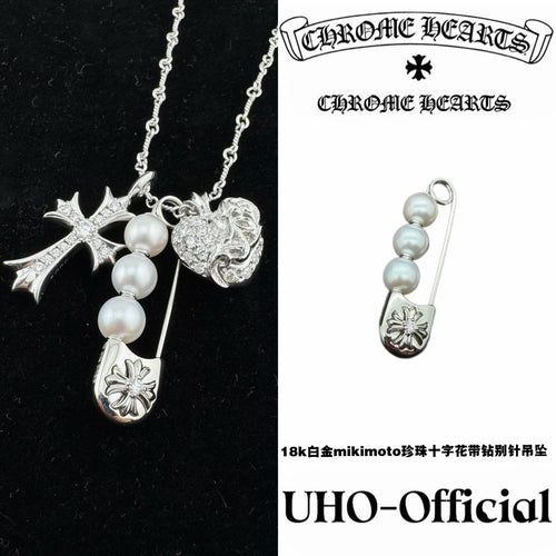 18K White Gold Safety Pin Pendant