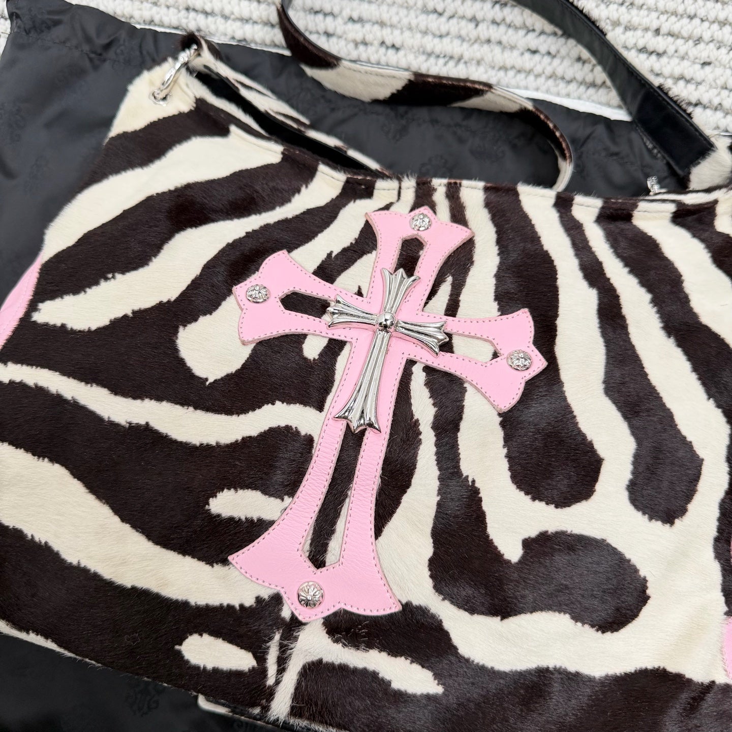 Lyon Crossbody Bag