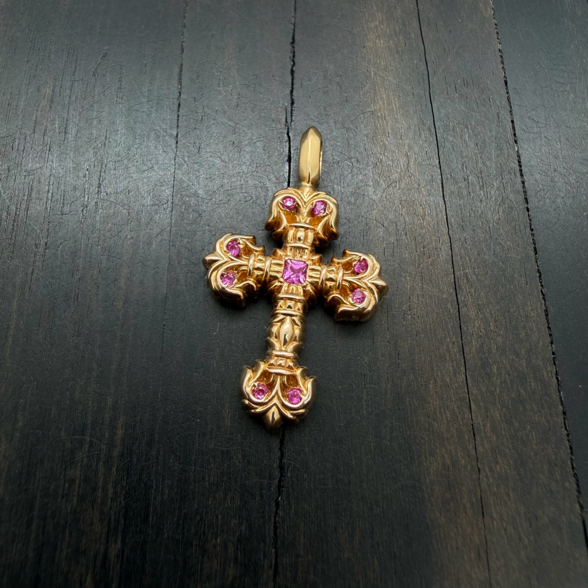 22K Gold Pink Diamond Pendant