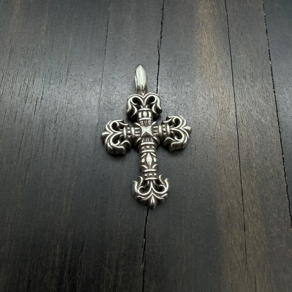 Silver Plain Pendang