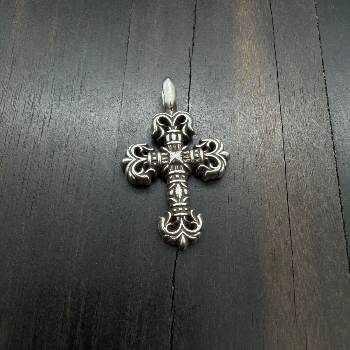Silver Plain Pendang