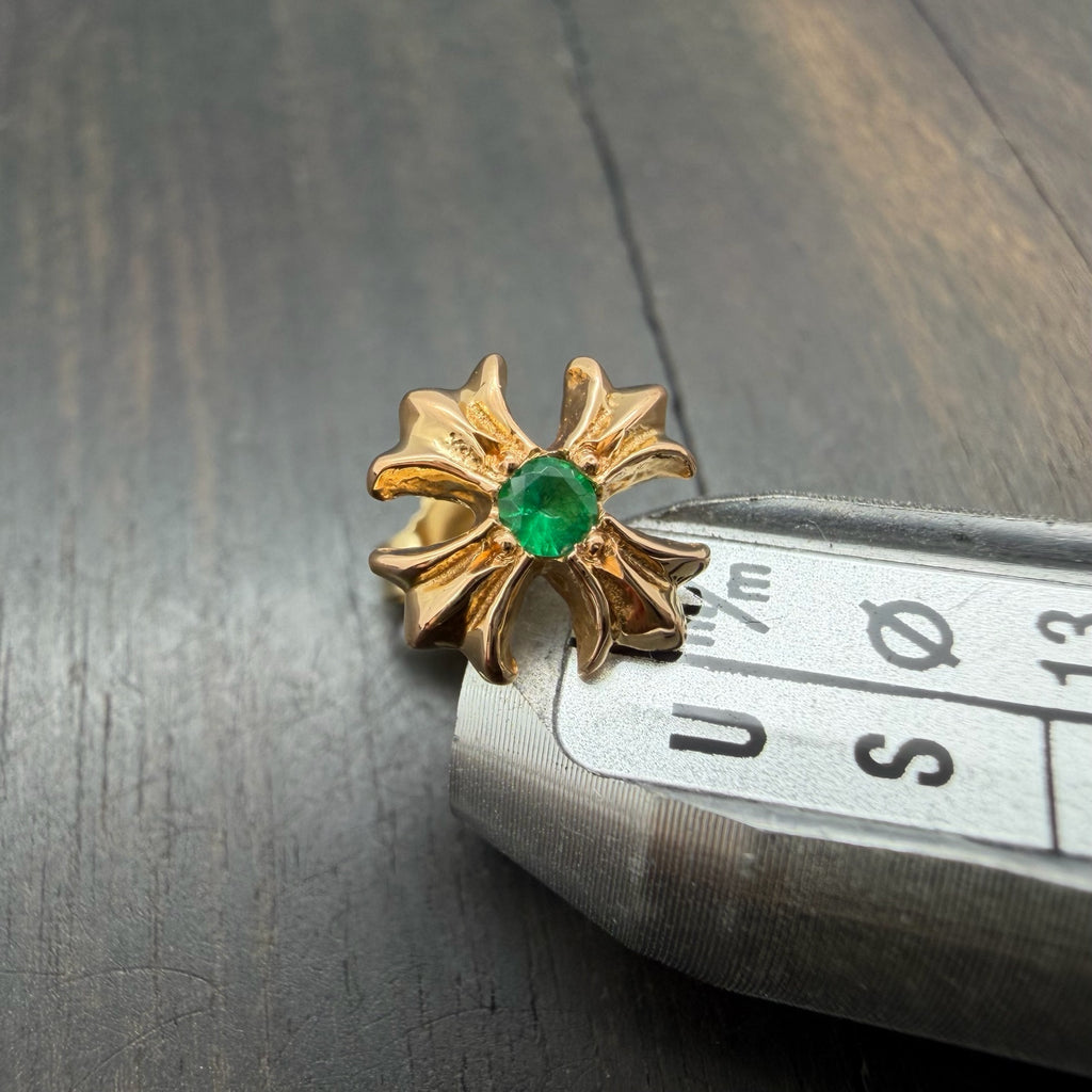 22K Gold Stud Earring
