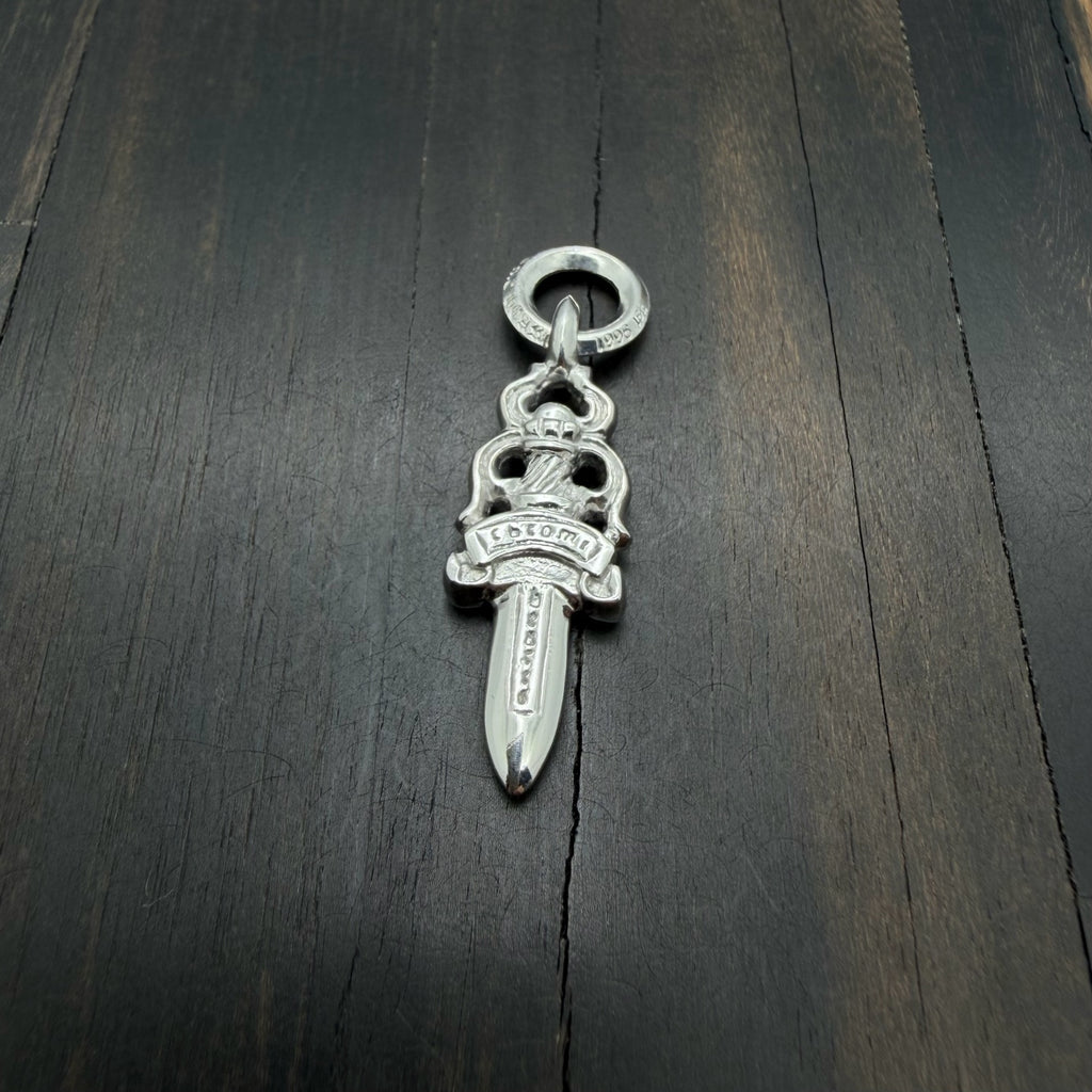 18K Whitel Gold Dagger Pendant