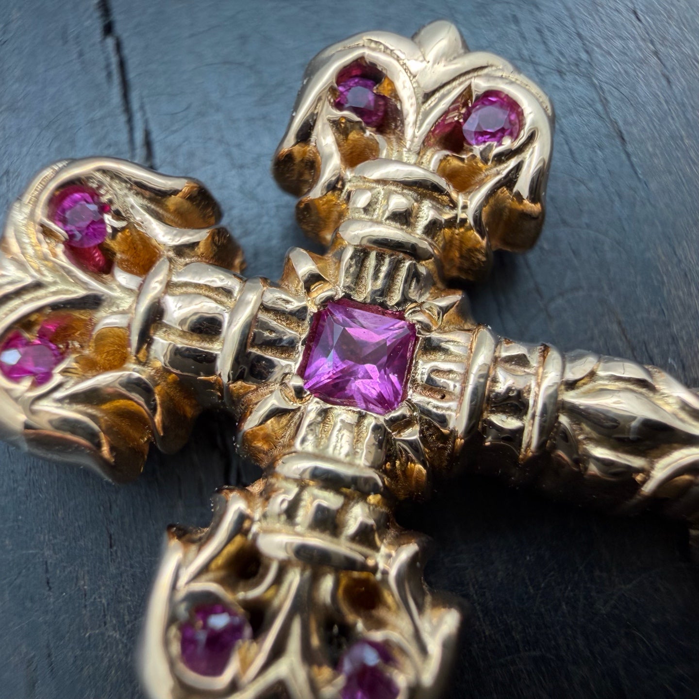 22K Gold Pink Diamond Pendant