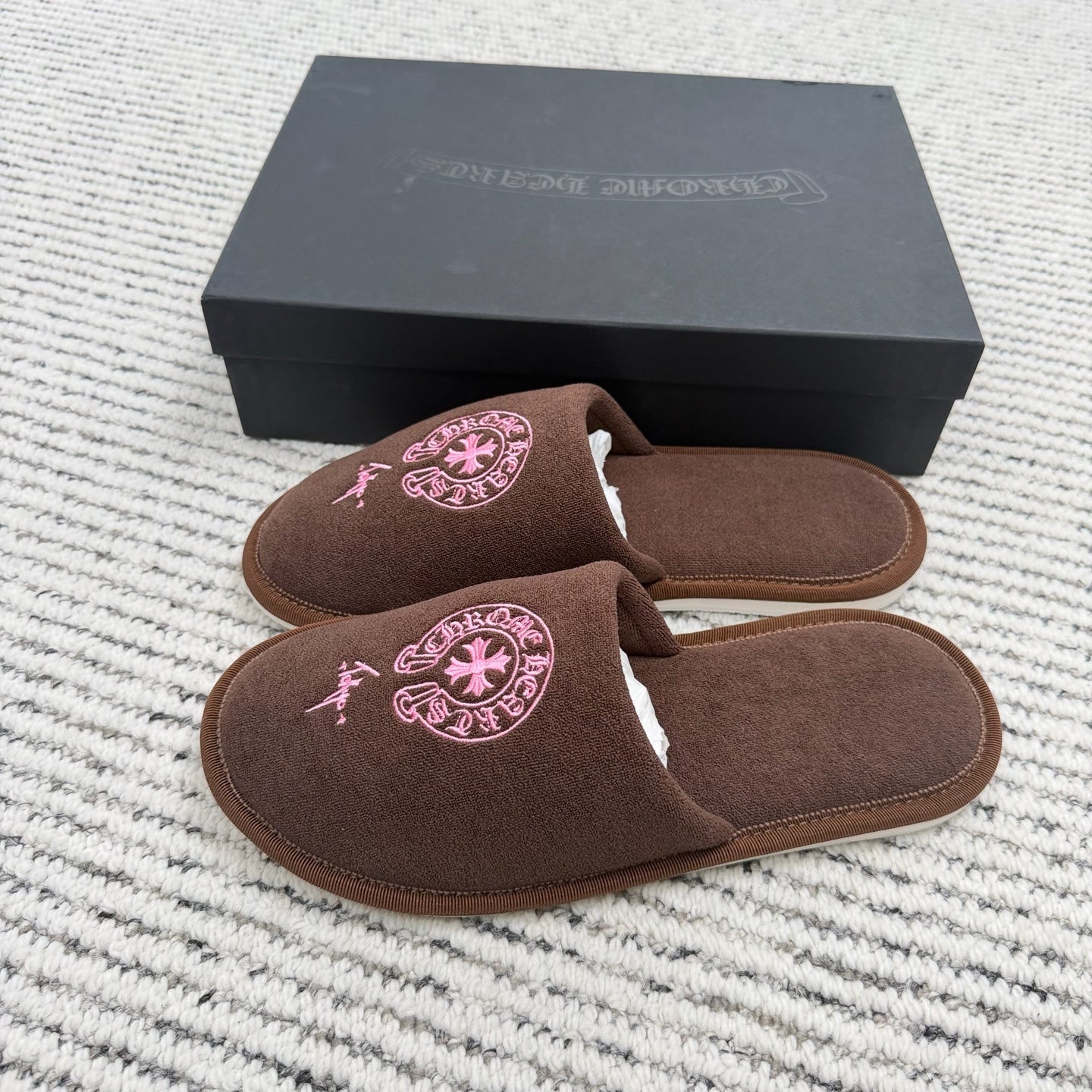 Slipper